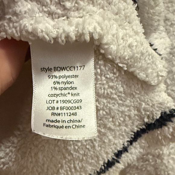 GUC Barefoot Dreams Cozy Chic Knit White Sweater with Black Trim Size Large - Picture 4 of 5